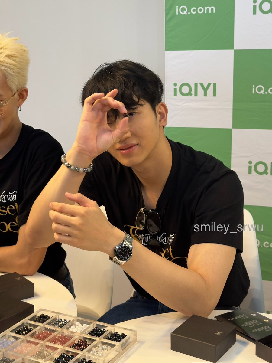 Fav photo of the day 😭💖
<a href="/BovornT/">Bovorn Talk</a> 
#iQIYIxHarmenstone 
 #iQIYIxเพียงชลาลัย
