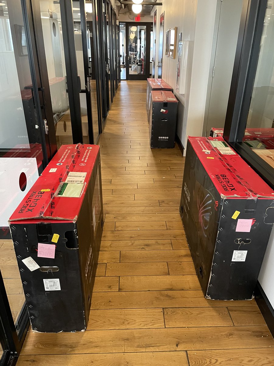 Robert Dale Smith tweet media