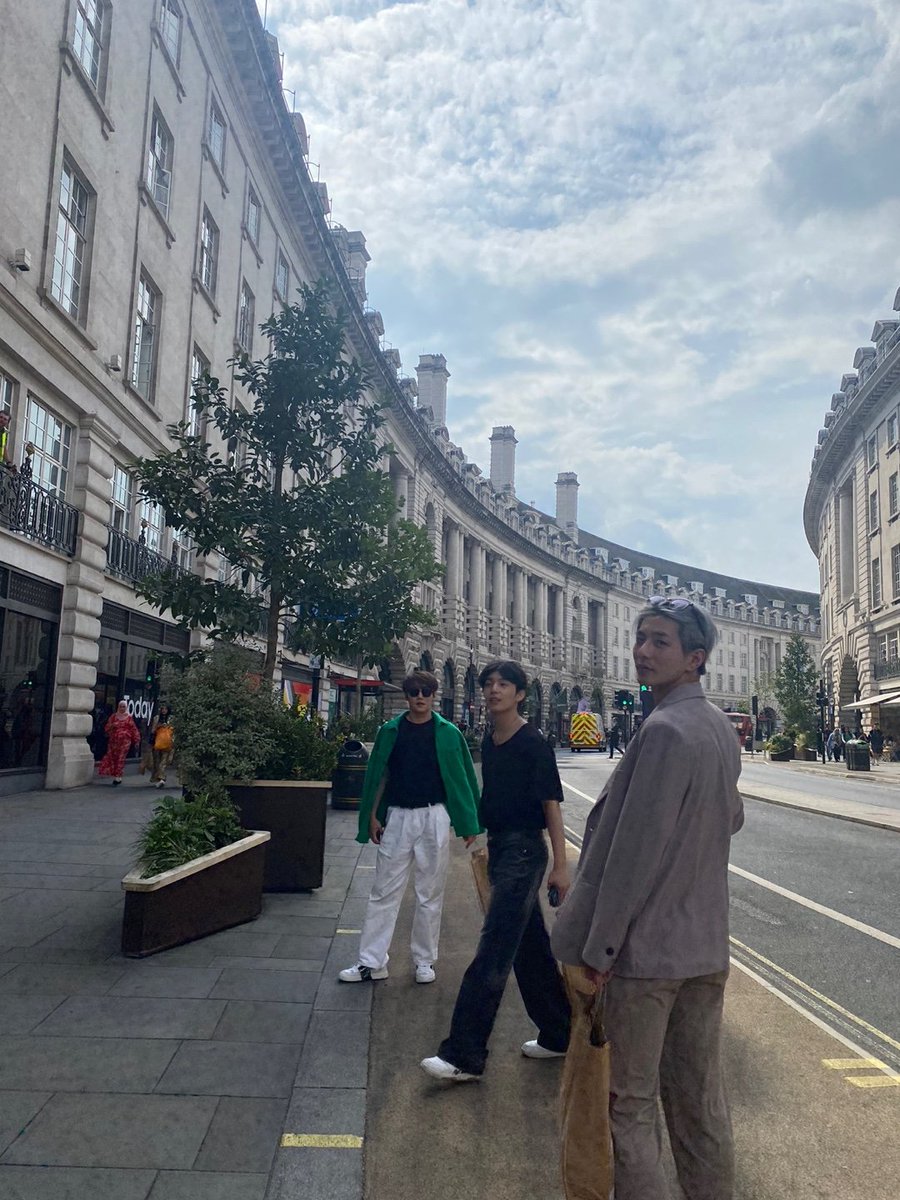 no one touch me 💔💔💔💔💔💔