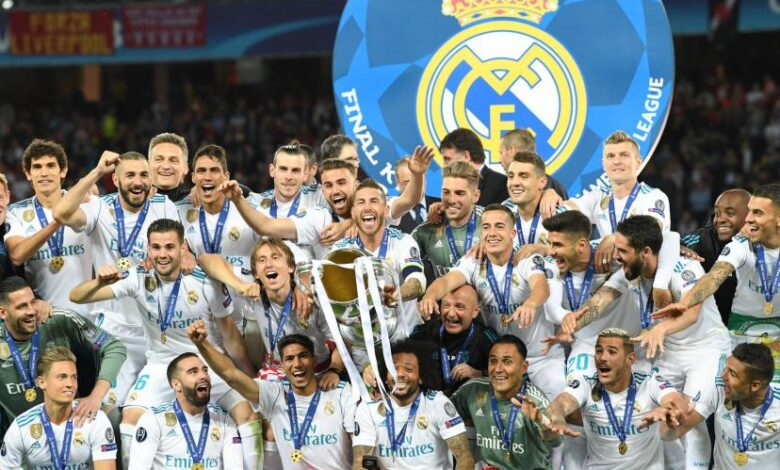 Malijetactu's tweet photo. Top 10 des Clubs de Football les Plus Riches du Monde en 2024 https://t.co/JjTn4oHtfn #malijet #Sport #Football #Real_Madrid #Manchester_United #FC_Barcelone #Liverpool_FC  #Manchester_City #Bayern_Munich #Paris_Saint-Germain (PSG) #Tottenham_Hotspur #Chelsea_FC #Arsenal_FC https://t.co/Sv0tdwMhP9