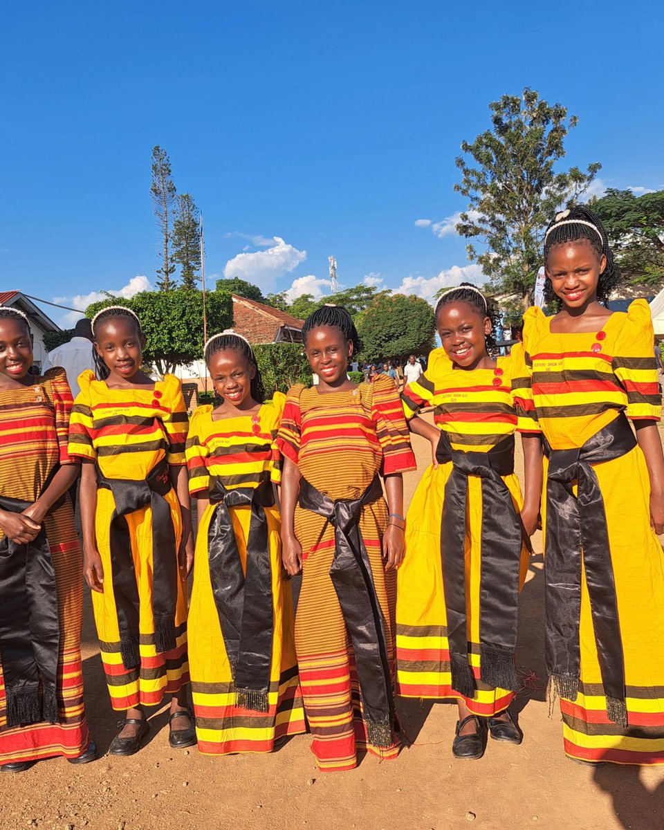 cleversorigin_'s tweet image. Greetings from Mbale! We are here for the Uganda National Primary Schools Music, Dance and Drama Festival.