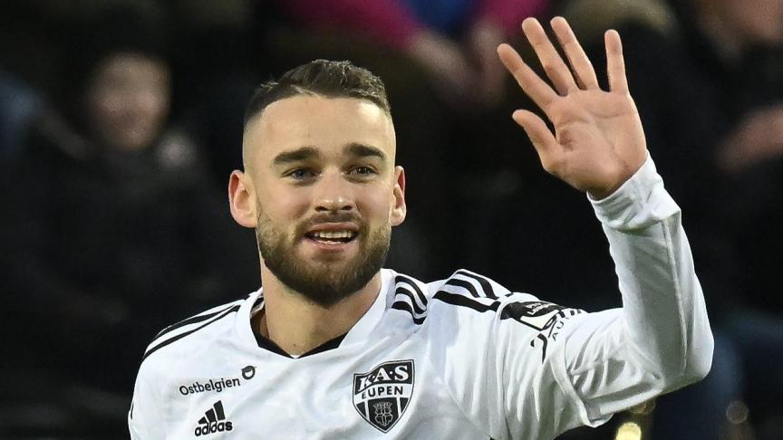 sachatavolieri's tweet image. 🐼 Infos #KASEupen : 
🇧🇪 Agreement found between #ASEupen &amp;amp; #WillemII for Boris Lambert ! 
🏥 The central midfielder will make his medical tests tomorrow in order to complete his permanent move to #Eredivisie. 
✍️ Four years contract. #mercato #JPL #CPL