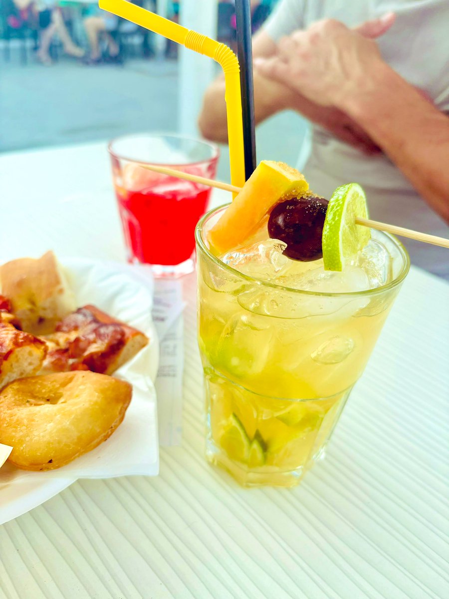 Kleine Erfrischung nach einem Tag am Strand 🌊