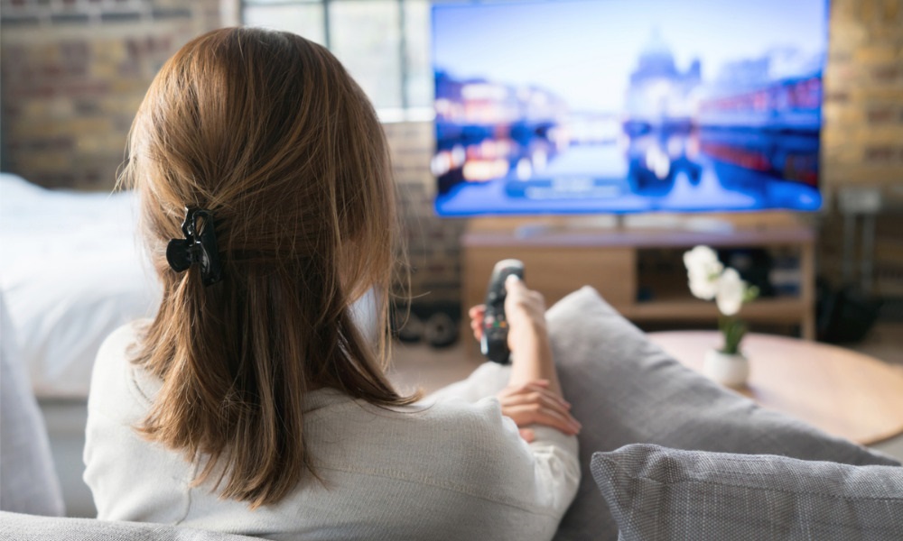 A US News article looks at the best hearing devices for listening to your TV and offers tips on how they work and what features they bring. ow.ly/9MEs50T7zBG