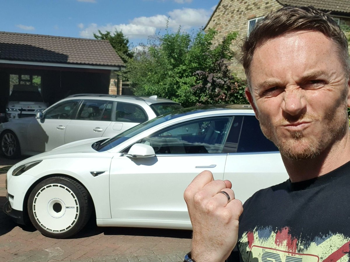 Chargeheads's tweet image. New Vid 🎥 3 x EV Battery tests 🔋🔋🔋done on my 107k Tesla Model 3 Long Range #Rusteetesla maybe not living forever, how many miles do you think it&apos;ll do? #evbatterydegradation #evbattery #highmileageev