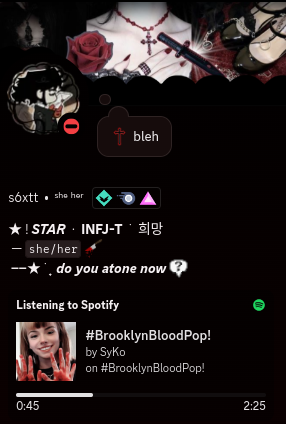 STAR.⠀

chatt look at my profile e teehee