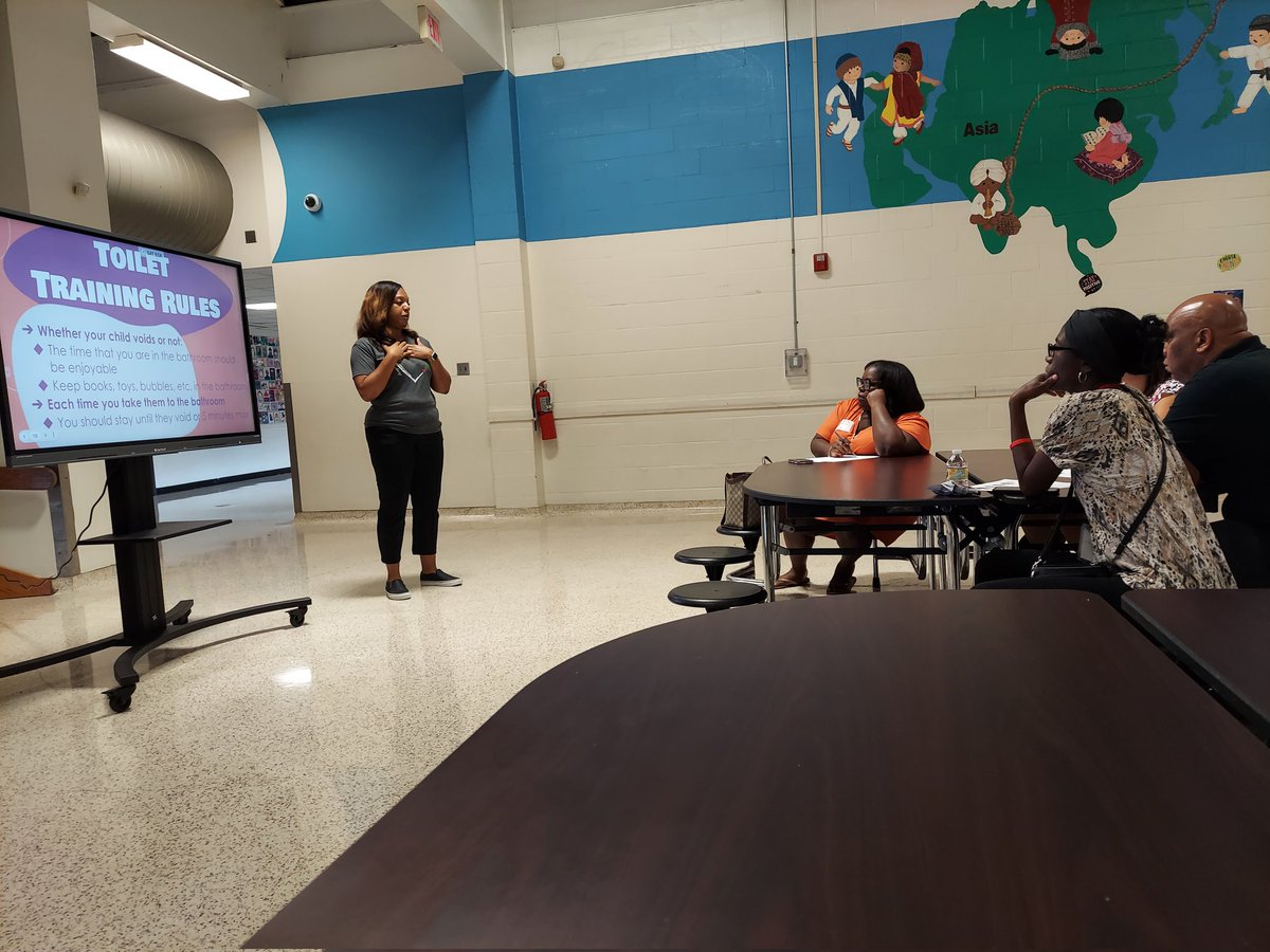 So grateful to <a href="/PreK_JonesB/">Brandi Jones</a> and <a href="/HumbleISD_OE/">Oaks Elementary</a> for hosting our <a href="/HumbleISD_PREK/">HumbleISD ECE</a> Potty Training presentation this morning!
🚽🧻🫣
Thank you for the great information! 🙌🏽