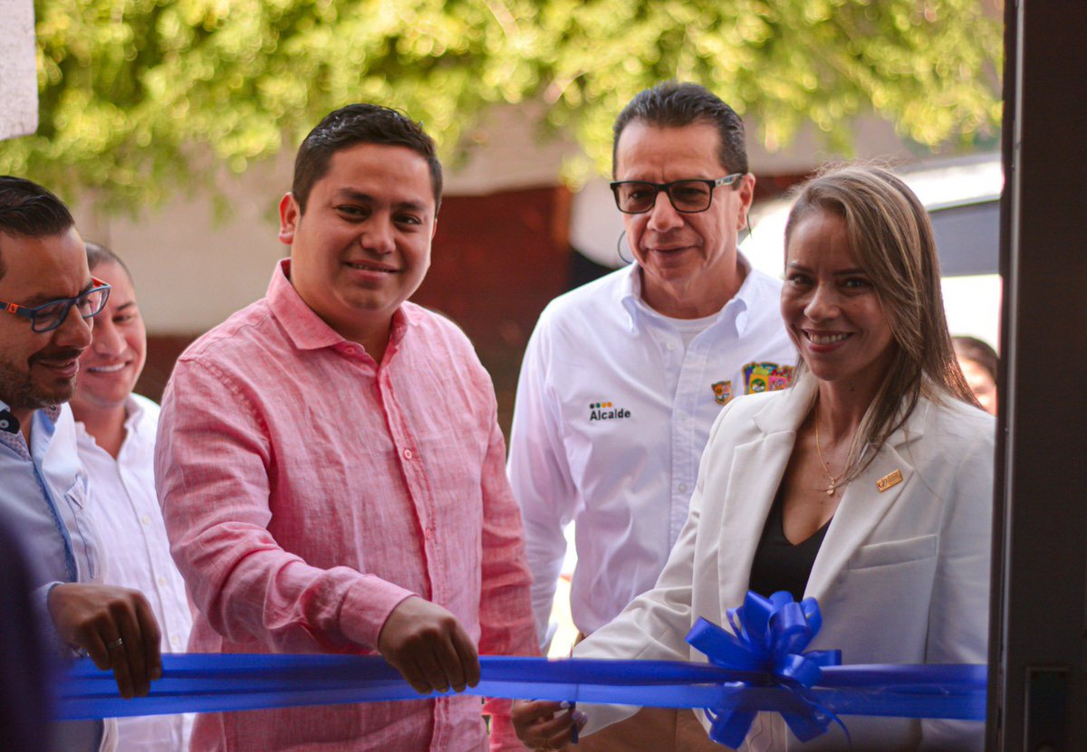 activosSAE's tweet photo. Hoy en La Unión, Valle del Cauca, entregamos un edificio con infraestructura de Clínica de más de 900m² al Hospital Gonzalo Contreras 🏥. Pronto, este espacio será transformado para fortalecer la salud en La Unión y en los municipios y veredas aledañas.

#SomosLaRevoluciondelCambio