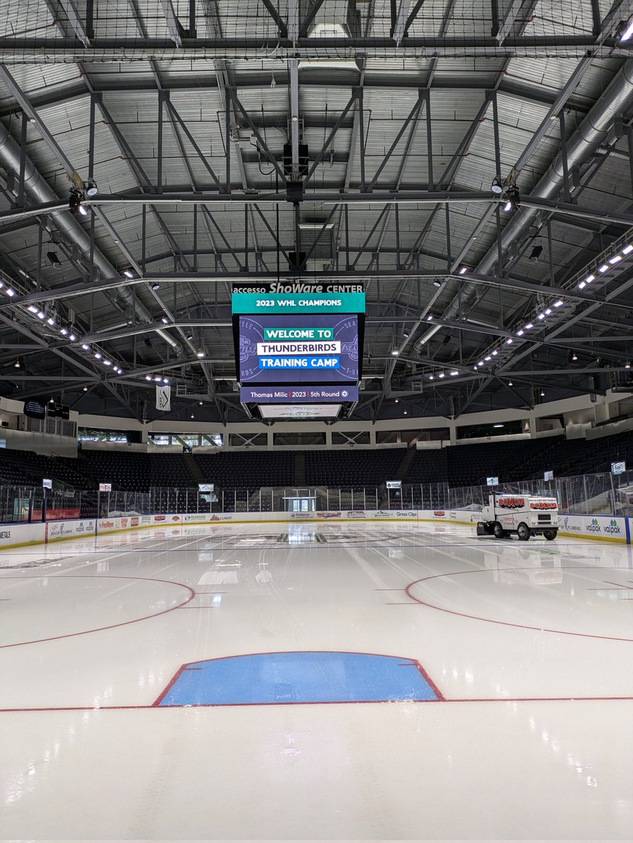 Aaaaaaaaand we're back.