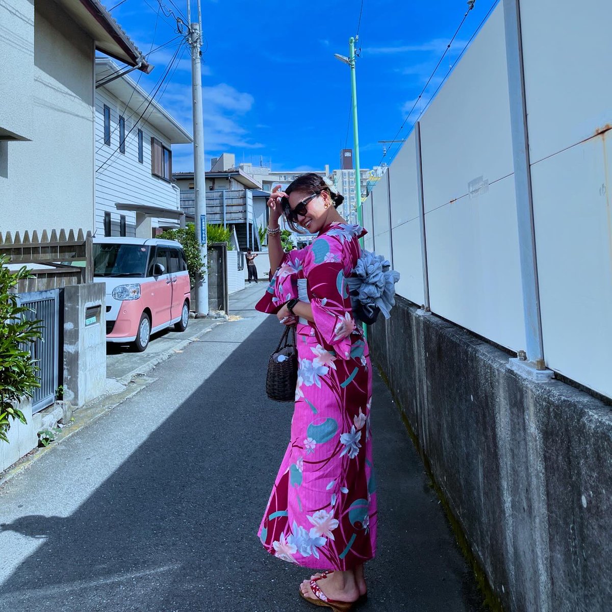 iamdobical's tweet photo. When I think about Japan, Giesha is one thing in my mind… Therefore, trying on 👘 Kimono a traditional Japanese garment and the national dress of Japan for the first time, feels exceptional….🇯🇵

#BitgetMENAevents 
#Eventwithbitget
#Bitgetmena 
#bitget https://t.co/5c317toqqG