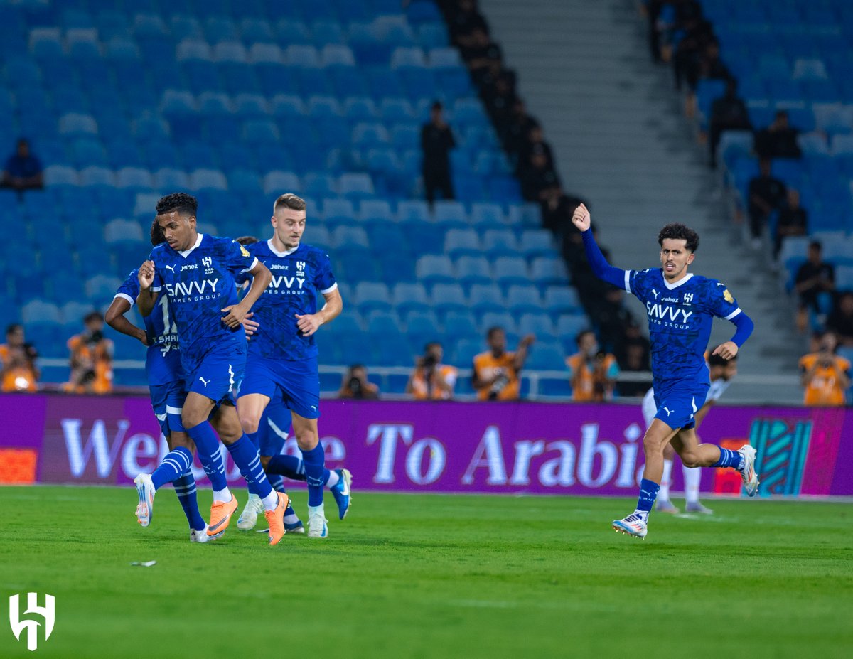 Alhilal_FC's tweet photo. 📸 مصعب الجوير يعدل النتيجة 73' https://t.co/IJkVu2Dc9o