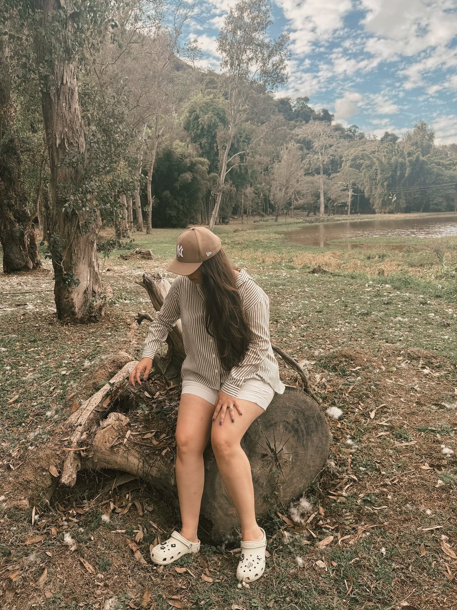 prischetino's tweet image. ———— ouça o barulhinho que o tempo no seu peito faz… faça sua dor dançar.
Atenção para escutar o que você quer de verdade.

@marisamonte  #deverdade