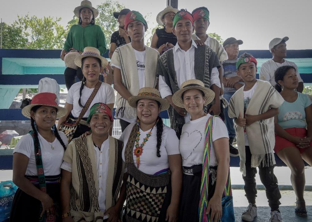 🤔🤔🤔👁️ Servicio social para la PAZ o Servicio Social para la GUERRA  El propósito PETRO es acabar con las Fuerzas Militares 
Y que Colombia  no sea un País SEGURO  sino un país  en ARMAS 
Manejada por CRIMINALES 
VENEZ🟰 COLOMBIA 
"Estaremos vigilantes "