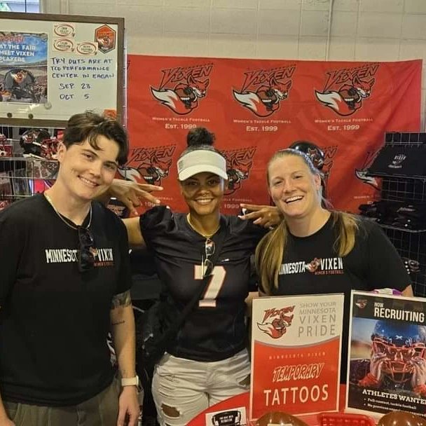 MN_Vixen's tweet photo. Your MN Vixen are at the Minnesota State Fair!! Stop by our booth in the Fan Central building to talk to our players. We have NEW Vixen apparel for sale! And 2025 tryouts are almost here - registration is OPEN https://t.co/Hbw2Al5TNJ
#BeAVixen #VixenPride #WomensTackleFootball #StrongWomen #WFAfootball #MNVixen #MNStateFair #FearTheFox