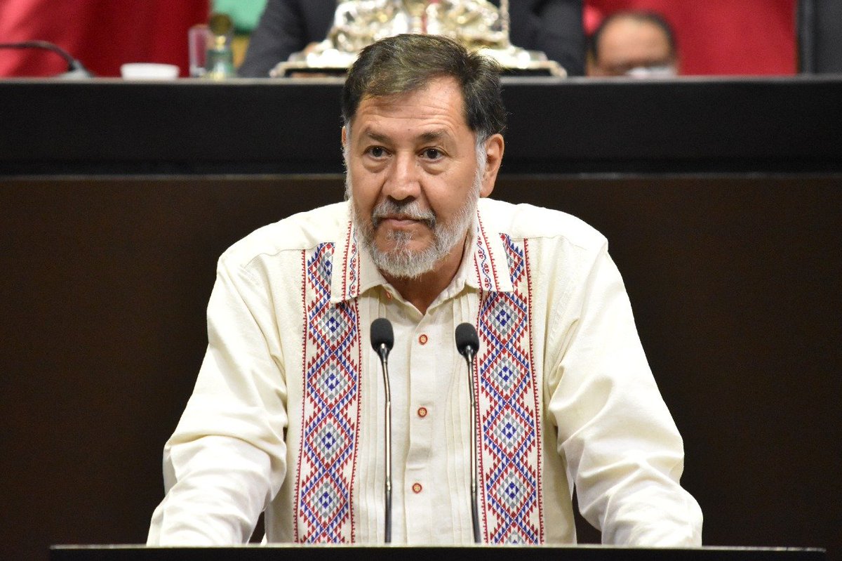 juncalssolano's tweet photo. Gerardo Fernández Noroña será el Presidente de la Cámara Alta por decisión de MORENA.

Creo que los Senadores PANistas van a recibir su medicina diaria. 

Deben estar requetecontentos en la derecha 🤣 https://t.co/KVsWRhcJ48