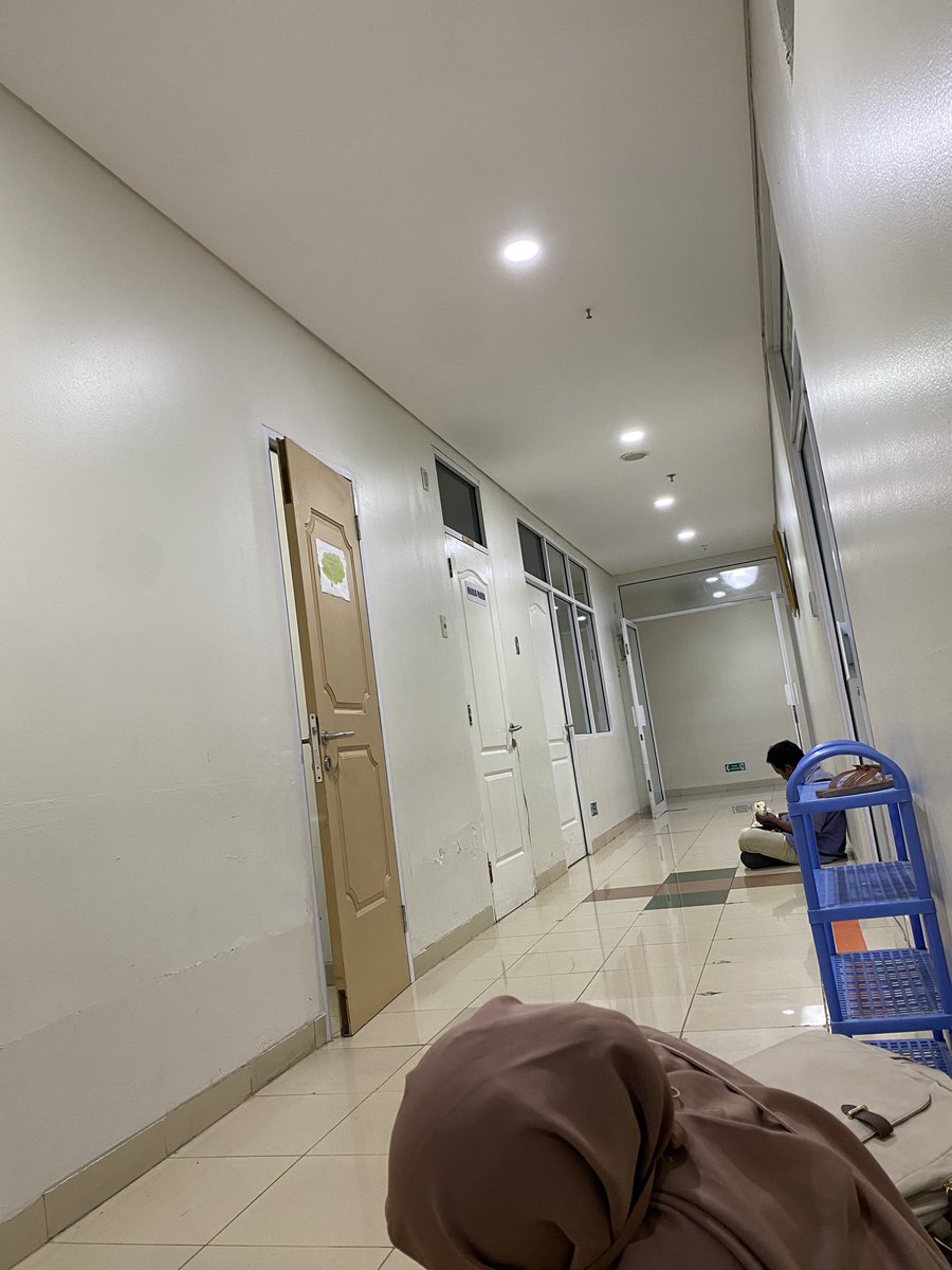 WithaaTha's tweet photo. asyeem kali 😩😩 https://t.co/Y56pPgyYAf