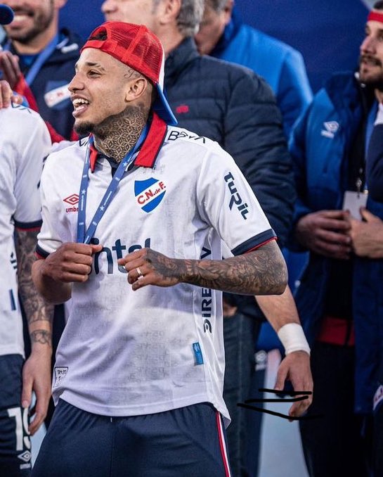 “Mueran por mi que yo voy a morir ahí adentro por ustedes” 💔♾️