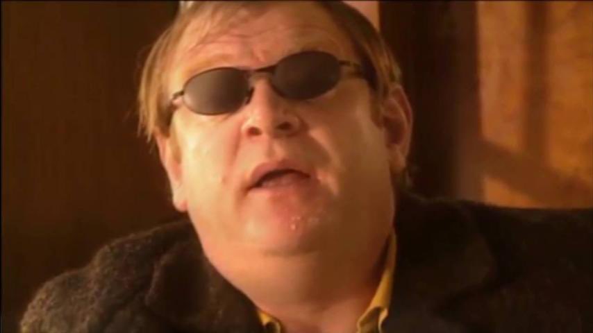 pretending i don’t care about my baggage so it appears on the conveyer belt faster