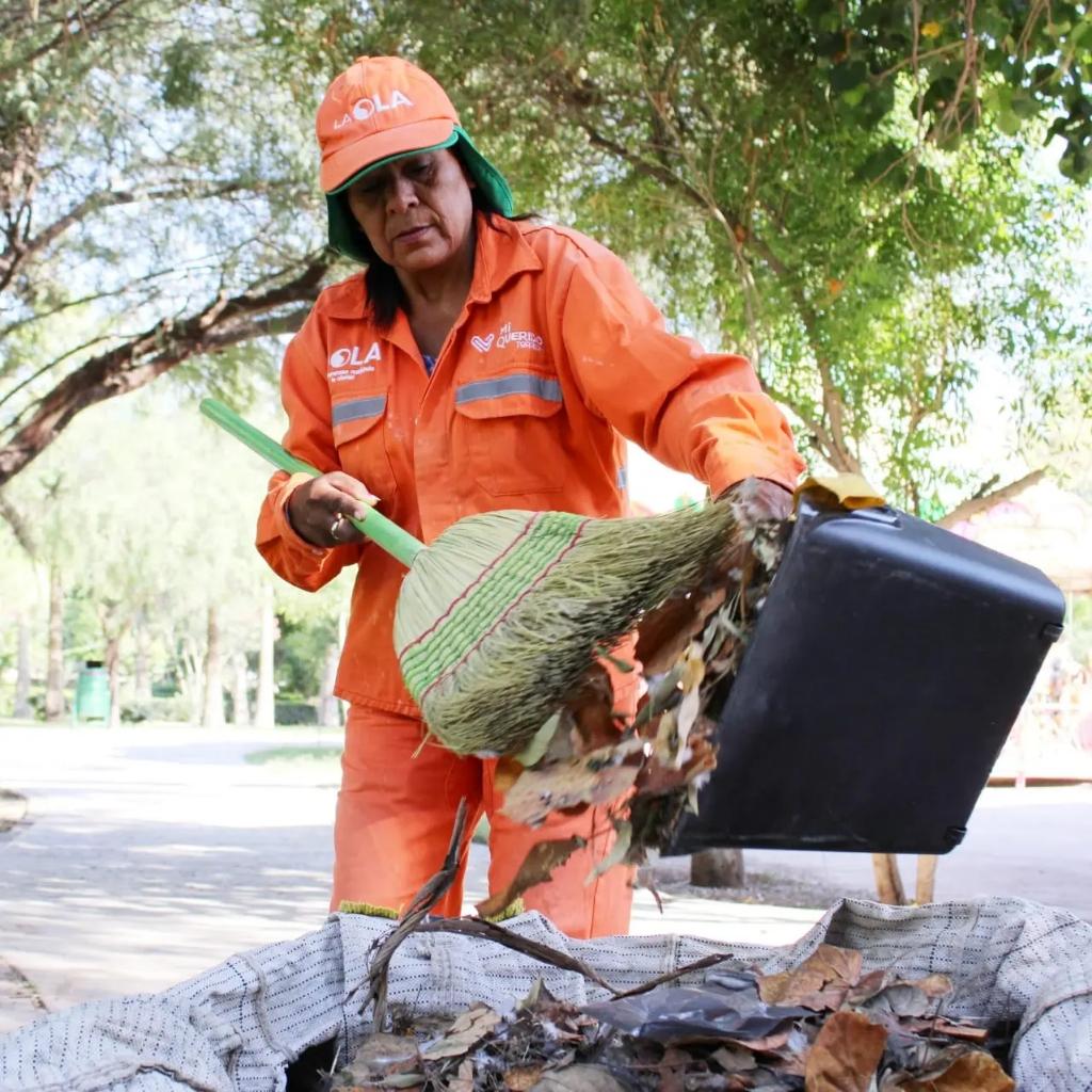 🧹 Disfruta de unas instalaciones limpias en tu Bosque Urbano 🌳 

🗑Trabajamos con desmalezado, retiro de tierra y basura.

🏃 Aprovecha este importante pulmón de la ciudad para realizar actividades físicas al aire libre.

#TorreónSiemprePuede 💪