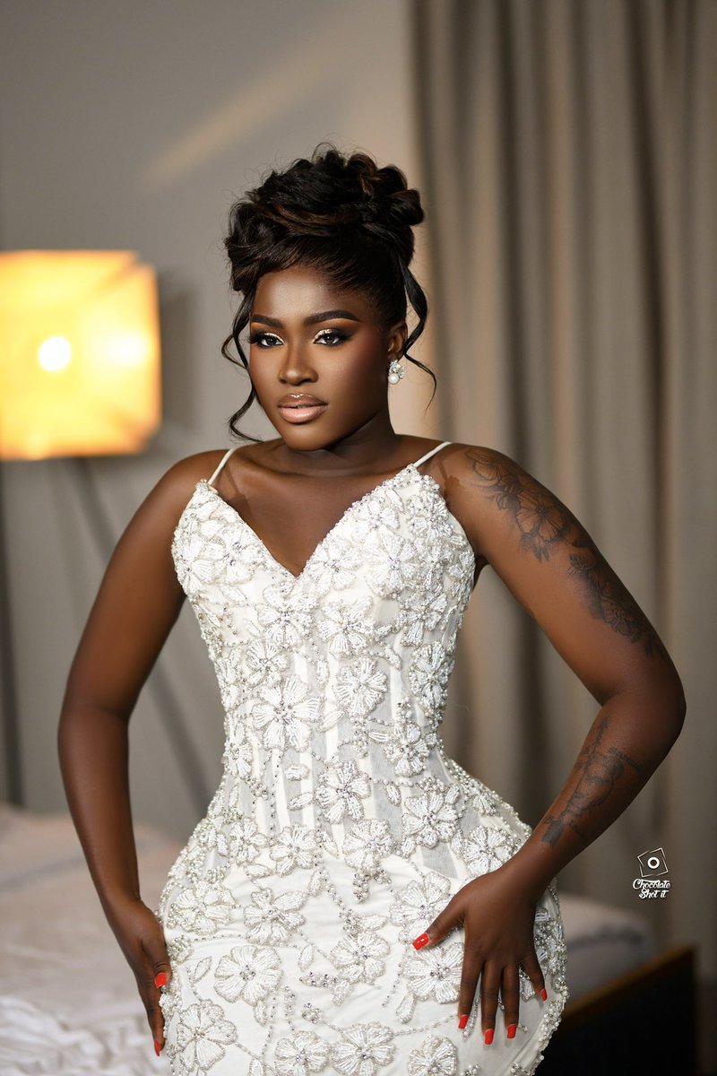 fellamakafui_'s tweet photo. How do you say “fine woman “ in your language? https://t.co/tAJFxLzCVf