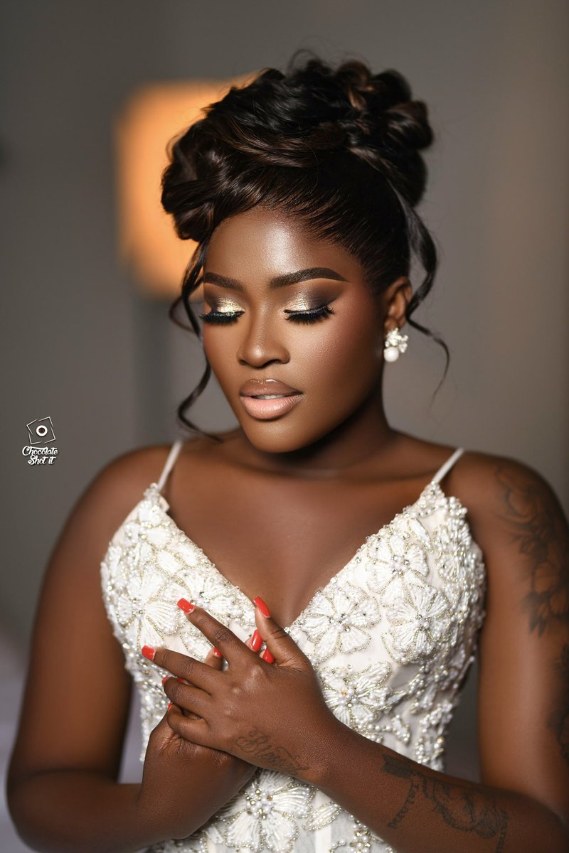 fellamakafui_'s tweet photo. How do you say “fine woman “ in your language? https://t.co/tAJFxLzCVf