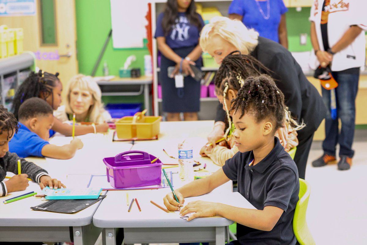 Continuing the first day of school celebrations, Dr. Wright joined <a href="/BaltCitySchools/">Baltimore City Public Schools</a> CEO Dr. <a href="/SonjaSantelises/">Sonja Santelises</a> this morning at Montebello Elementary/Middle School. Together, they welcomed students &amp; staff, sharing in the excitement of a new school year filled with possibilities.📚