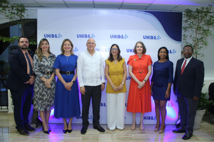🎓🧑‍⚕️¡Nuevo doctorado!⚕️

La Universidad Iberoamericana (<a href="/unibeenlinea/">Unibe</a>) presentó el primer grupo de su nuevo doctorado en "Investigación en Ciencias de la Salud y el Comportamiento", el cual inicia sus actividades este próximo mes de septiembre.

#ElNuevoDiarioRD #Nacionales