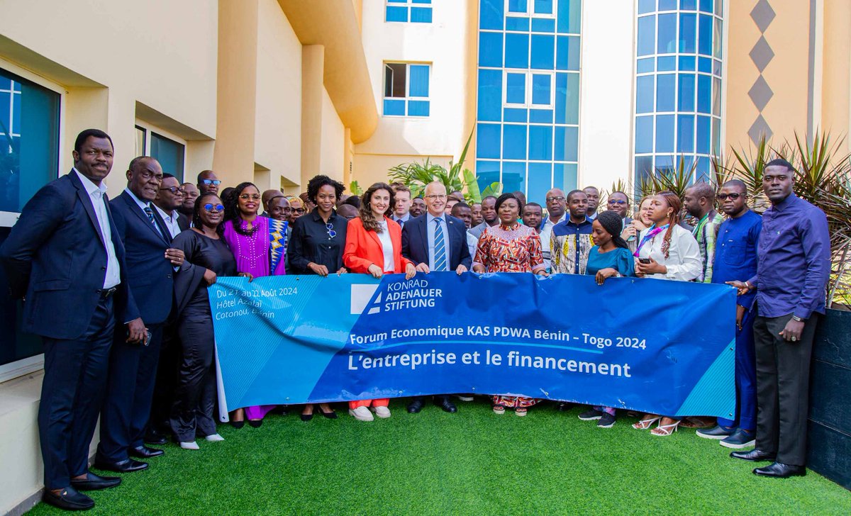 KAS Dialogue Politique en Afrique de l'Ouest tweet media