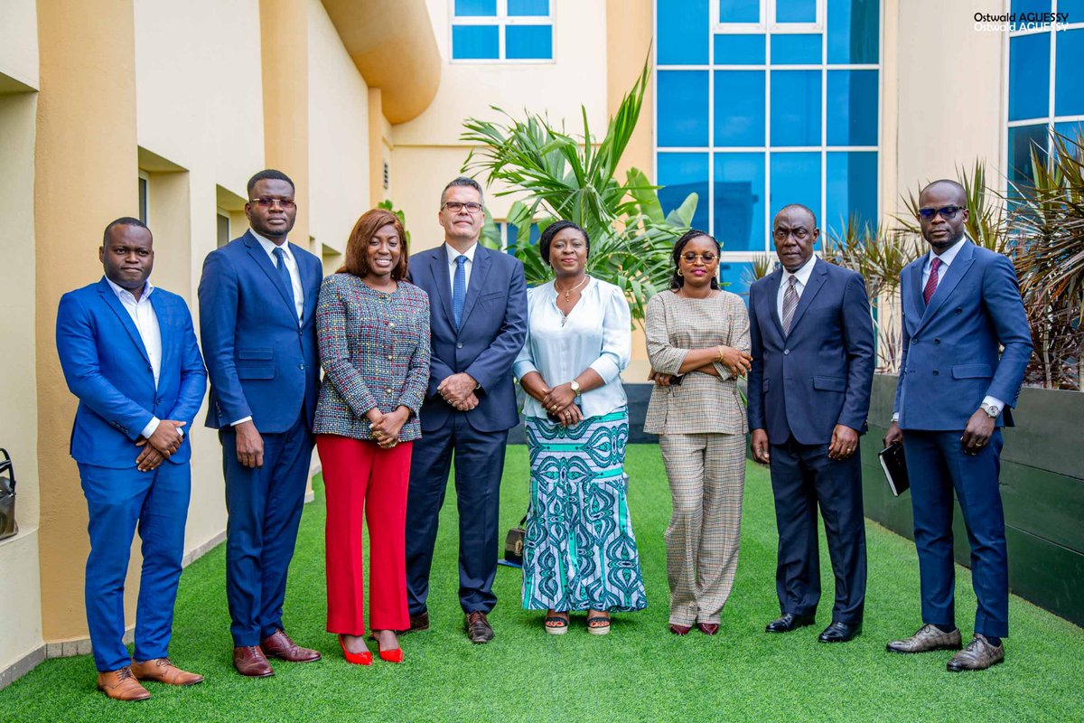 21-22/8/2024, Forum Economique KAS PDWA Bénin Togo 2024, Cotonou. Entrepreneurs béninois et togolais, banquiers, partenaires techniques et financiers, médias spécialisés en économie et boursiers de la fondation, l'évènement avait pour thème: L'ENTREPRISE ET LE FINANCEMENT. #pdwa
