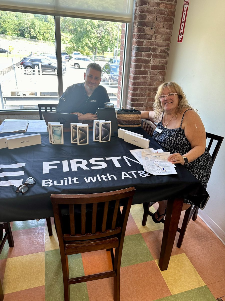Jacob A Chiapella (@jakechiapellatt) on Twitter photo Big thanks to Merrimack Medical in Lawrence, MA for allowing us to come spread the word about the value of FirstNet! Also thanks to RSC Dee Guardino for chasing down this outreach opportunity. Lots of onboarding to come! <a href="/joak80/">justin oakliff</a> <a href="/MichaelCruz90/">Mike Cruz</a> <a href="/pnixnix/">Peter Nixon</a> <a href="/keroninc/">Keron Incarnato</a> Big thanks to Merrimack Medical in Lawrence, MA for allowing us to come spread the word about the value of FirstNet! Also thanks to RSC Dee Guardino for chasing down this outreach opportunity. Lots of onboarding to come! <a href="/joak80/">justin oakliff</a> <a href="/MichaelCruz90/">Mike Cruz</a> <a href="/pnixnix/">Peter Nixon</a> <a href="/keroninc/">Keron Incarnato</a>