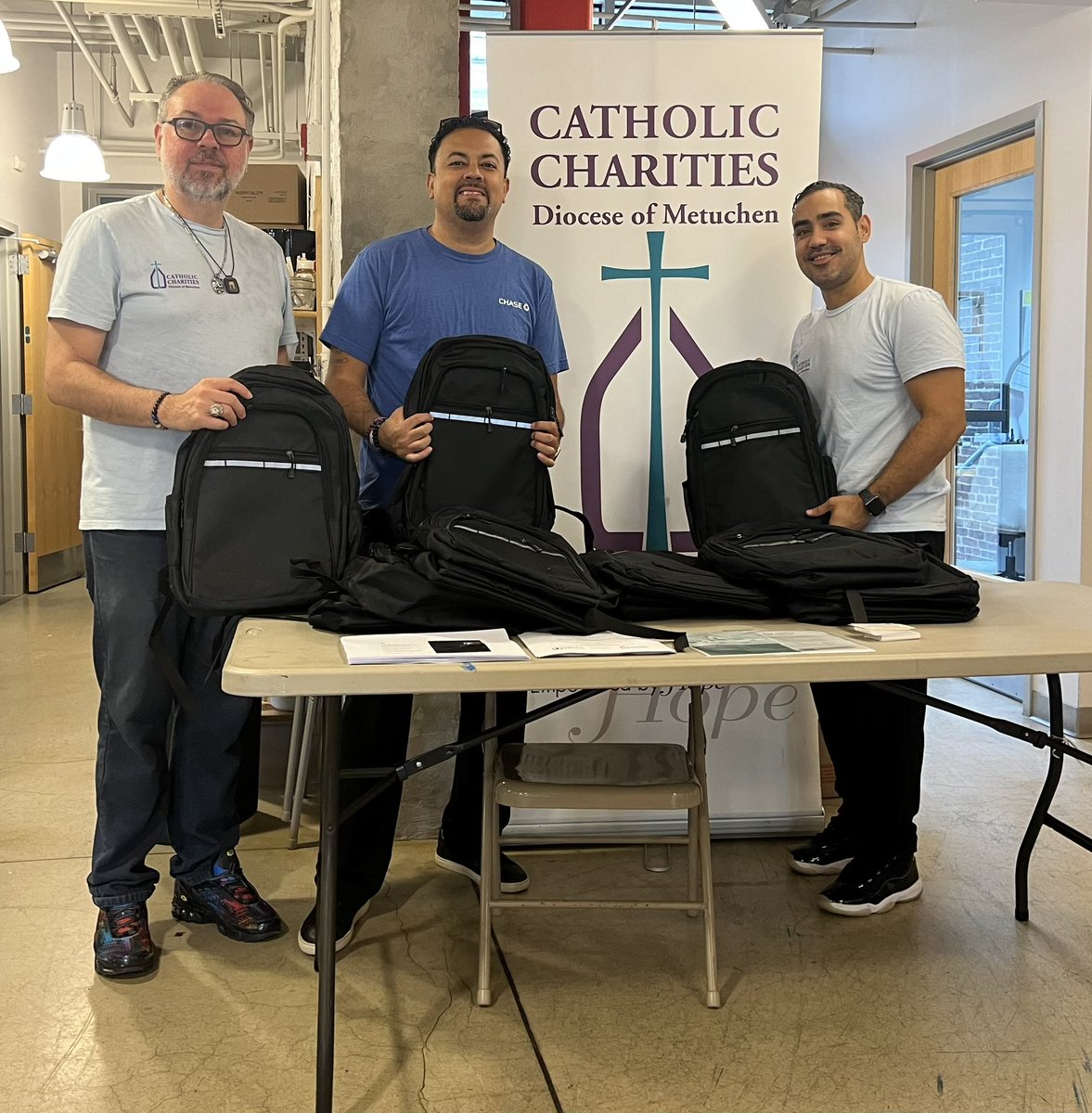 CCDOM1's tweet image. Today at Unity Square in New Brunswick, over 225 residents attended a Back to School Health Fair Event. 

Various vendors attended and handed out information and school supplies and children even received backpacks. 

#ccdom #CatholicCharitiesDOM #unitysquare #newbrunswick