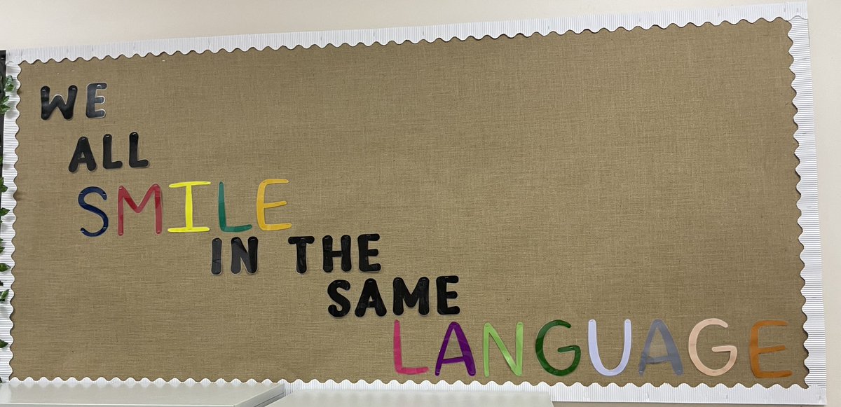 Hi_MrTom's tweet image. Such a wonderful ‘Meet The Teacher’ event today before students return full time tomorrow. Very proud of how hard the team have worked to prepare - looking forward to an exciting year ahead. 🏫👨🏻🏫 #edutwitter #teacher