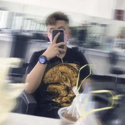 #NewProfilePic (新個人資料照片)