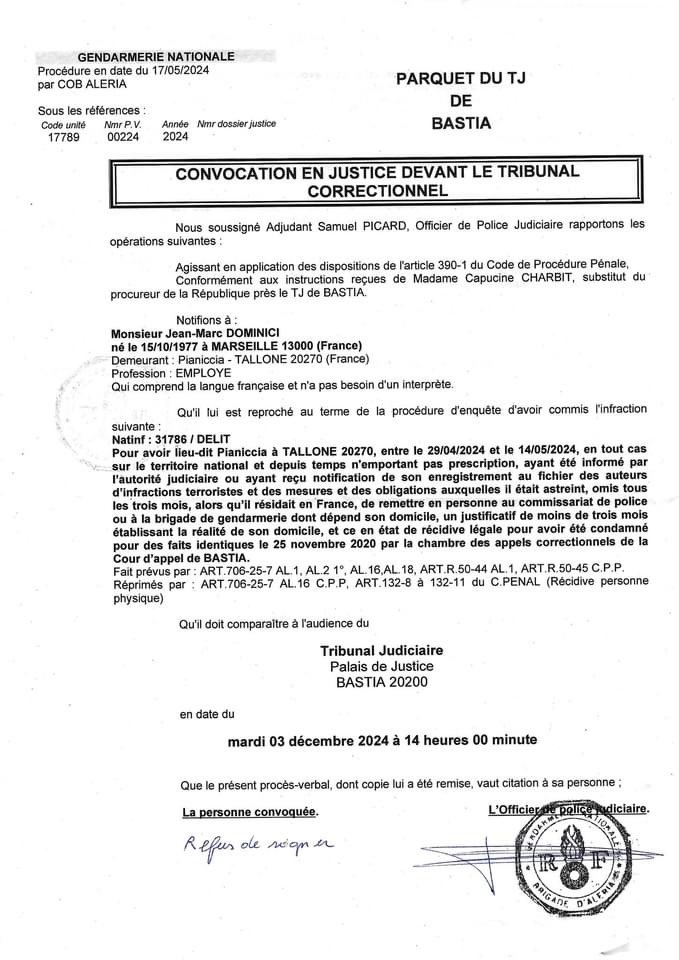 AiutuP's tweet image. 𝗖𝗵𝗿𝗼𝗻𝗶𝗾𝘂𝗲 𝗱'𝘂𝗻 𝗵𝗮𝗿𝗰𝗲̀𝗹𝗲𝗺𝗲𝗻𝘁 : 𝘂𝗻 𝗵𝗼𝗺𝗺𝗲 𝗮̀ 𝗮𝗯𝗮𝘁𝘁𝗿𝗲

Jean-Marc Dominici a été incarcéré en 2004. Il a purgé 8 ans et demi de prison, suivi de 6 mois de bracelet électronique et un an de liberté conditionnelle.
Depuis 2015, il est inscrit au…