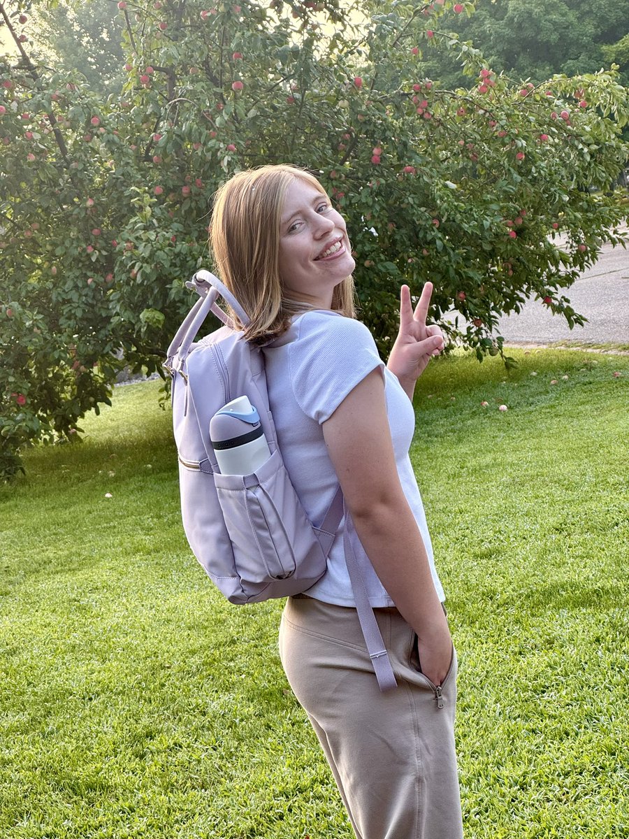 mandicardinal's tweet photo. New beginnings! 1st day of junior year. St. John’s Lutheran School, TRF, MN. https://t.co/jZrCTTiCLn