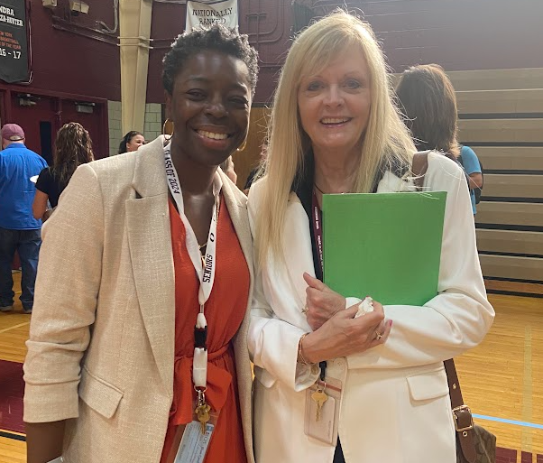 OssiningSchools's tweet photo. π We had an amazing morning at our All Staff Back to School Assembly! The energy in the room was electric thanks to our incredible OHS Marching Band, who delivered a stellar performance that set the tone for a great school year. π·#opride #WelcomeBackStaff https://t.co/YE7vg8yhlD