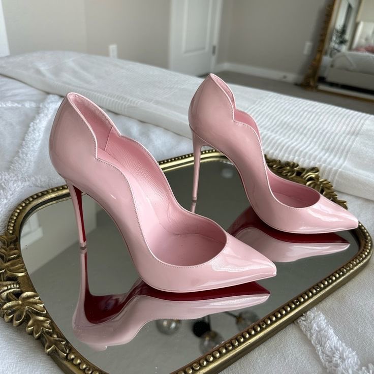 Lvspink0's tweet photo. https://t.co/L8YxOBwV1q