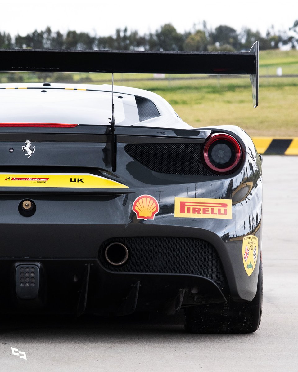 collectingcars_'s tweet photo. This Ferrari 488 Challenge is a well-kept example of the phenomenal modern Italian race car.
⁠
📍 LIVE NOW - Roseville, NSW, Australia⁠
⁠
https://t.co/beXzGHSUkD

#CollectingCars #Ferrari #Ferrari488 #488Challenge #RaceCar #WeekendToy https://t.co/EWqCSQJ43F
