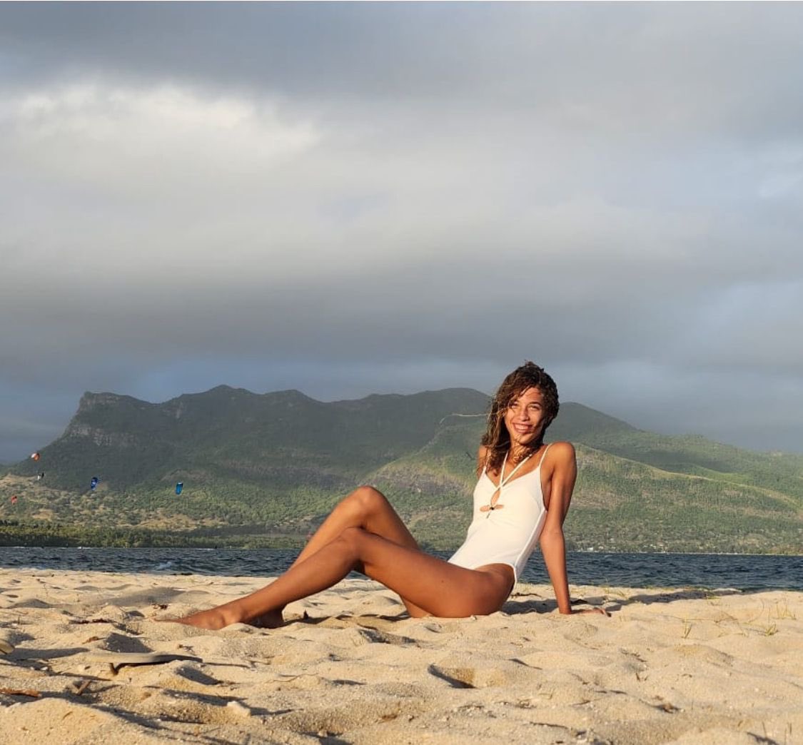 Family Summer 2024 #Mauritius Kitesurfing  &amp; Diving (or modeling??) our youngster twins Jack April &amp; Ana Callas:Spoiler… monday school starts again