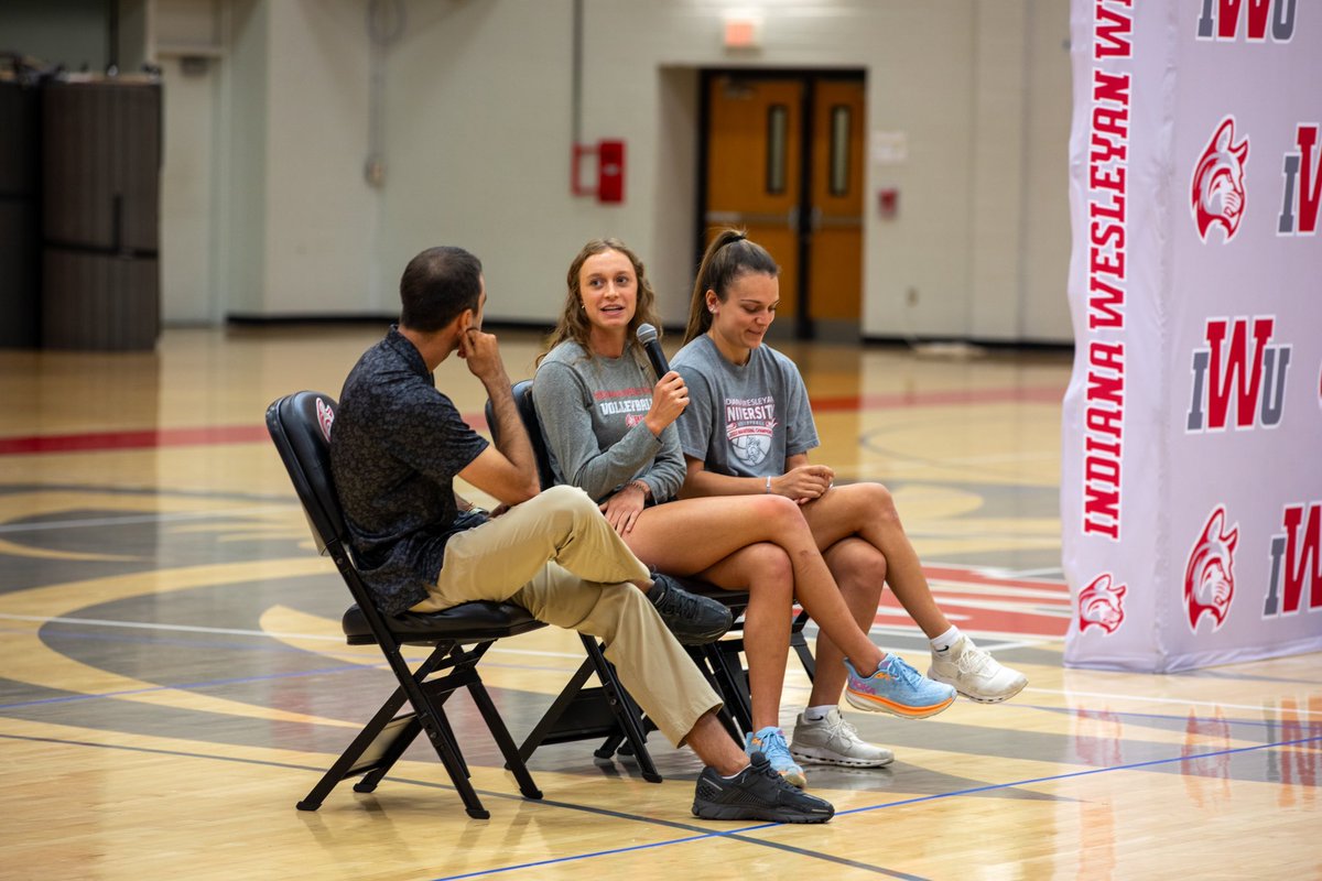 IWUWildcats's tweet photo. We kicked off the beginning of the school year with our first Athletics Chapel. Over 500 student-athletes gathered to learn how we and anointed to pursue the Both/And in our sport this year. Thank you to all who shared their testimony today!

#BothAnd https://t.co/ZzRmYszO9L