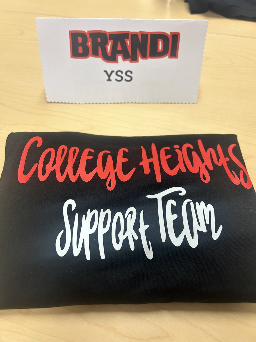 Brandi Lee tweet media