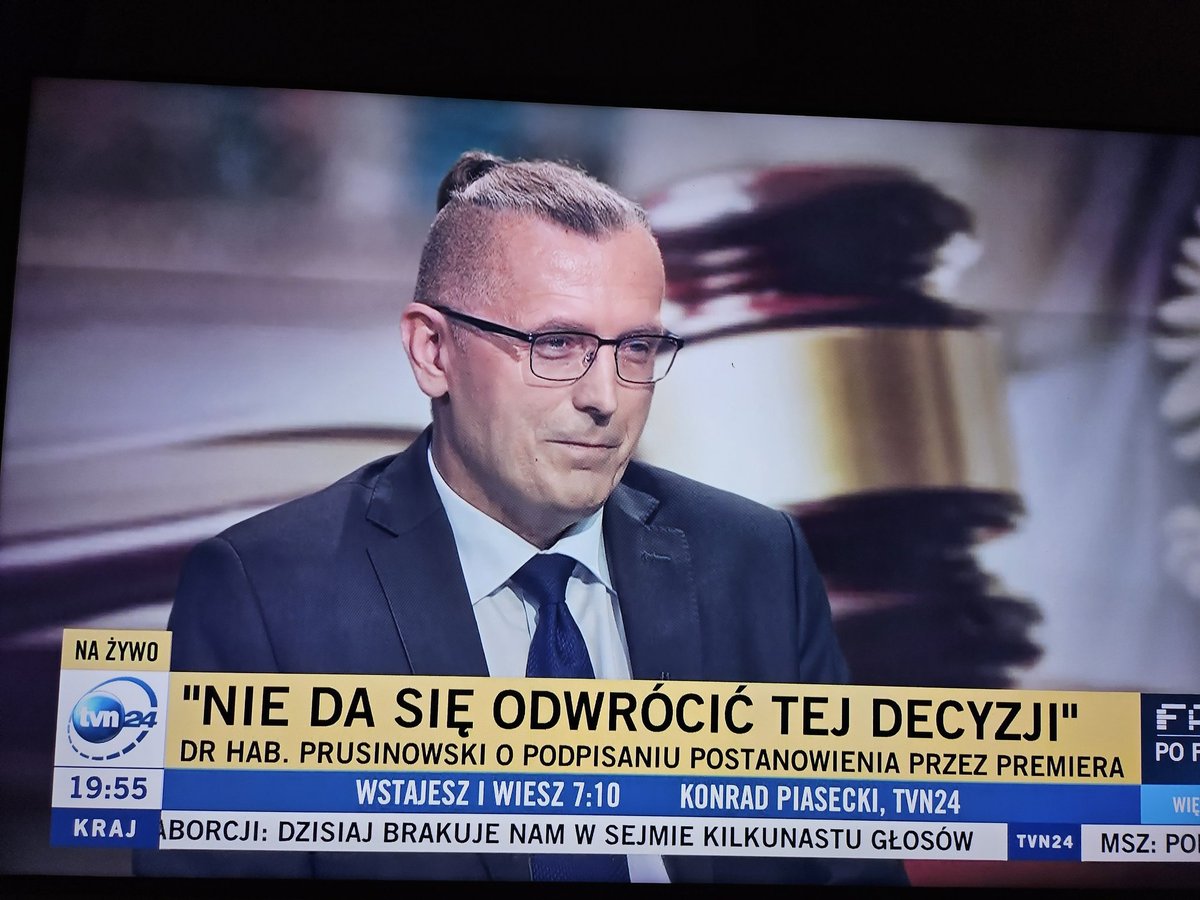 Tak. Kazdy ma prawo popelnic blad, nawet absurdalny. Dobrze, ze <a href="/donaldtusk/">Donald Tusk</a> szybko sie do tego przyznal. Ale nie wskazal zadnych dzialan korygujacych.
Autorytety prawnicze, w tym <a href="/JudgesSsp/">IUSTITIA Stowarzyszenie Sędziów Polskich</a>, nie widza rozwiazania. Skutki dla #SN beda fatalne. Licza sie czyny! #Iustitia #Tusk