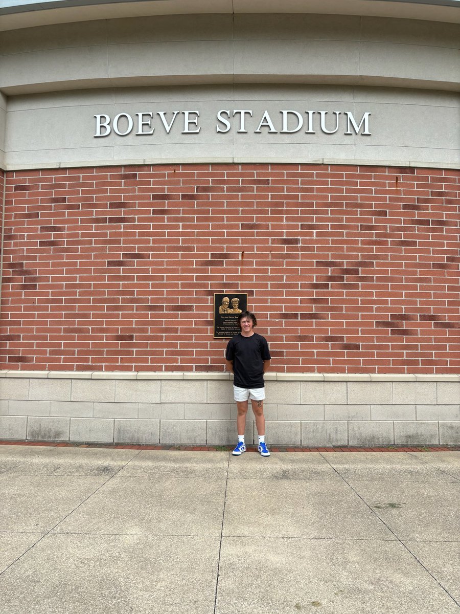 After a great visit to Hope College I am blessed to have received an offer to continue my athletic career⚾️. Big thanks to Coach <a href="/RDorow24/">Ryan Dorow</a> and Coach <a href="/CoachTKort/">Tom Kort</a>