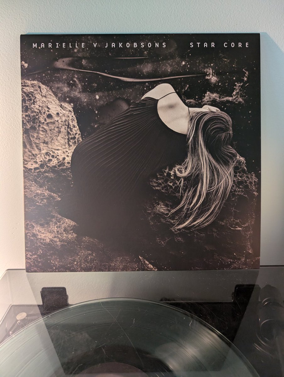 funkentechno's tweet photo. Marielle V Jakobsons - Star Core 🌌

Cosmic synths &amp; strings &amp; deep bass grooves all over this warmhearted plunge into the night. Jakobsons is one half of Saariselka with Chuck Johnson and played on his recent @longform_ed track along with Patrick Shiroishi, if you're unfamiliar https://t.co/myKMkSOTU8