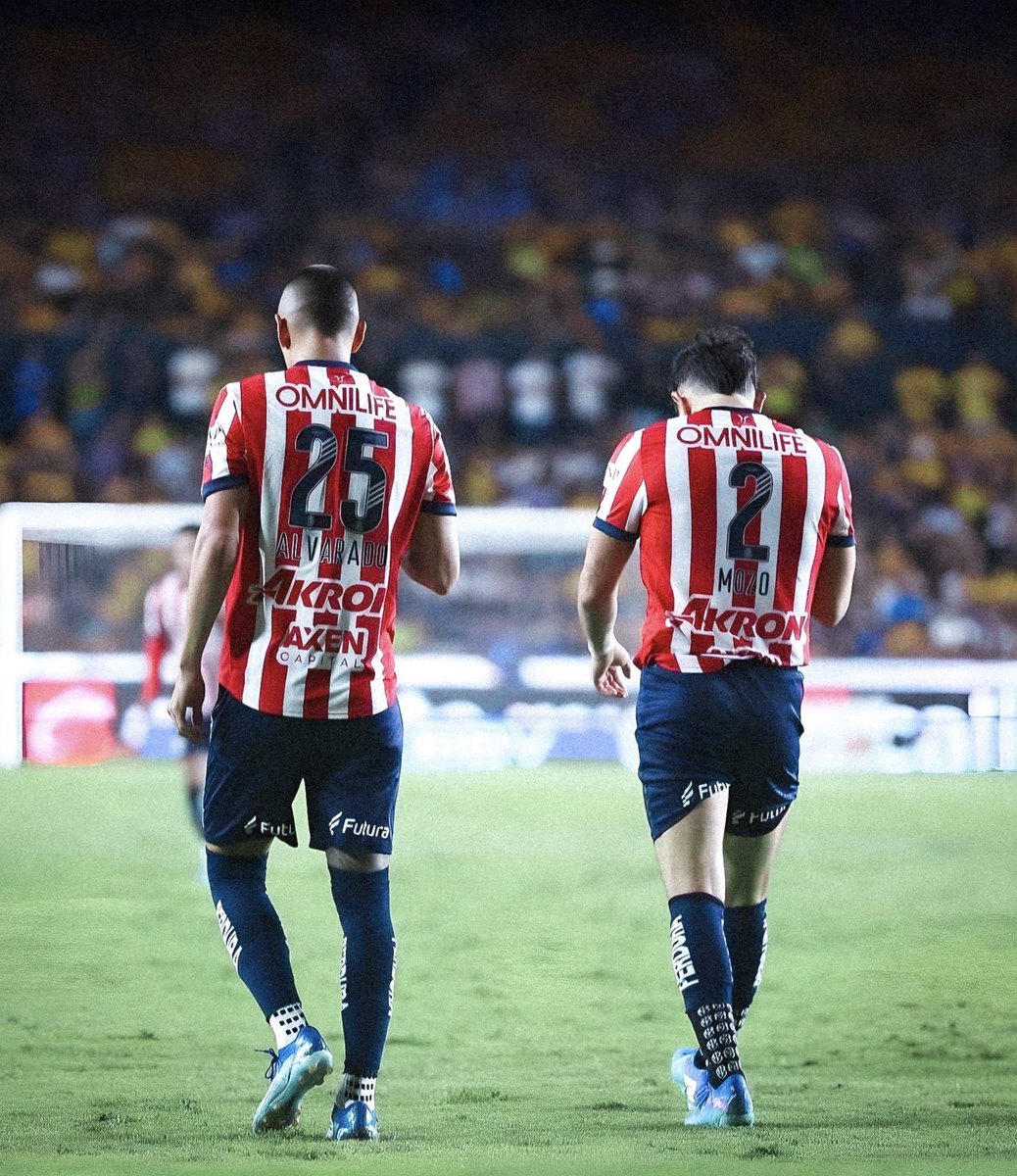 LopezElizondo11's tweet photo. 🚨GIVEAWAY ROJIBLANCO🚨

🎫 ¡GANA UN PASE DOBLE PARA EL #Chivas vs #Juarez 
 
1⃣) Sigue a @calientesports y a mí
2⃣) Dale 🔁 y ❤️
3) Comenta quién es tu jugador favorito usando el hashtag #MásAcciónMásDiversión 🔥

🎫 ¡Se regalarán DOS pases dobles! 📲 https://t.co/Is8qbXouwN