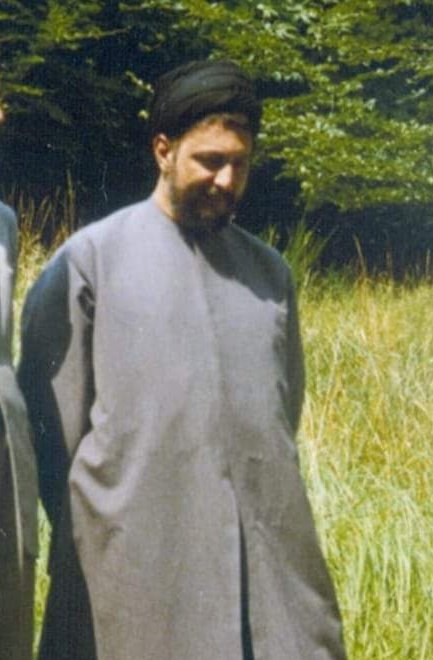 بعد وصول العدو الإسرائيلي إلى البازوريّة في آذار ال١٩٧٨
 طلبَ السيد موسى الصّدر من الجنوبيين العودة فوراً إلى أرضهم والدفاع عنها وعدم تركها حتى لا تُصبح فلسطين ثانية.

هذا الموقف صَنع كل المقاومة و كلّفه تغييبه
#دفاعاً_عن_لبنان_والجنوب