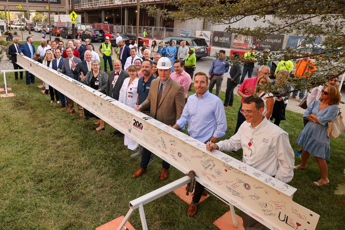 UofLHealth's tweet photo. Today we placed a 30-foot steel beam adorned with the signatures of UofL Hospital physicians, nurses, team members and community leaders into the structural framework of the new UofL Hospital West Tower. https://t.co/SqsbvGOViW
