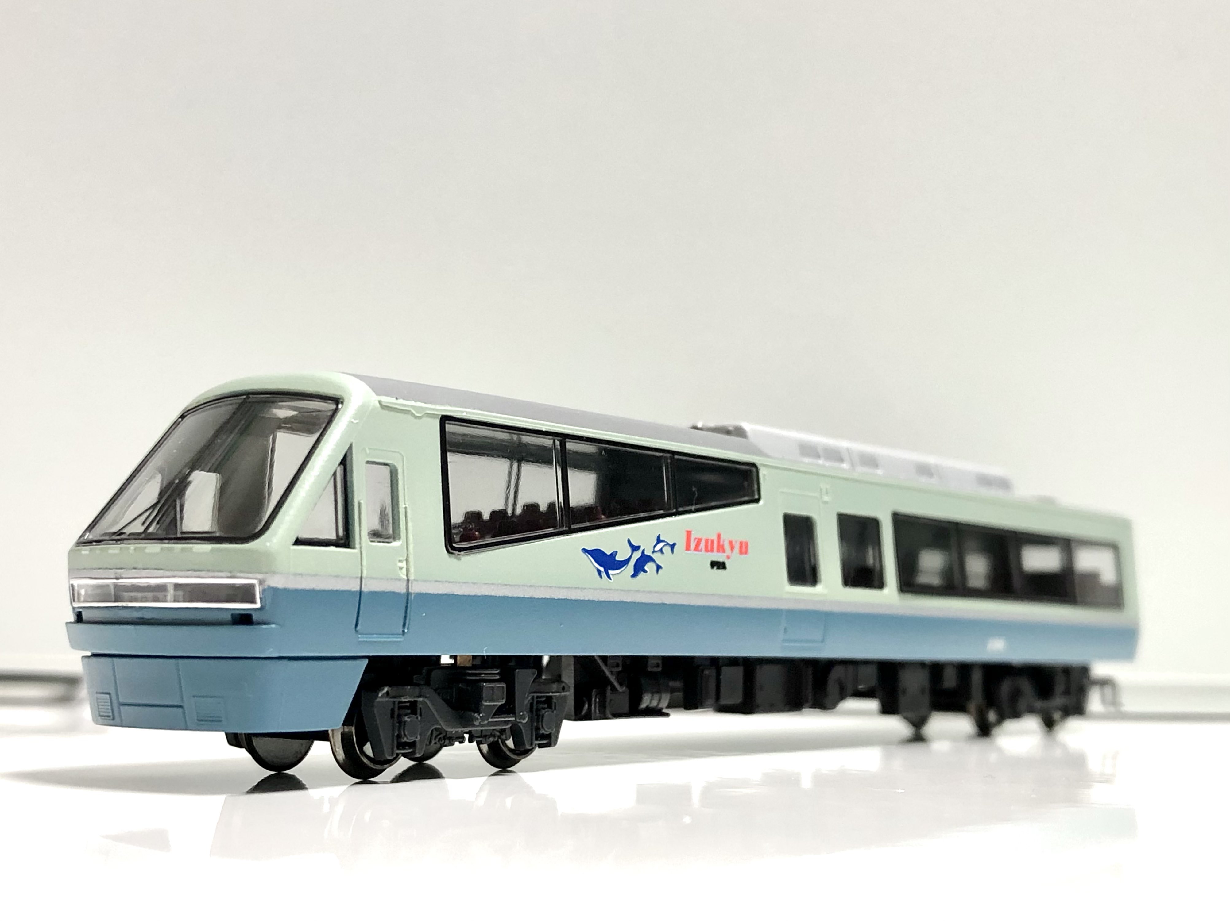 KATO 伊豆急行 2100系「リゾート21」 伊豆急 2100系 リゾート21「キンメ電車」〈KATO 10-150改〉 n