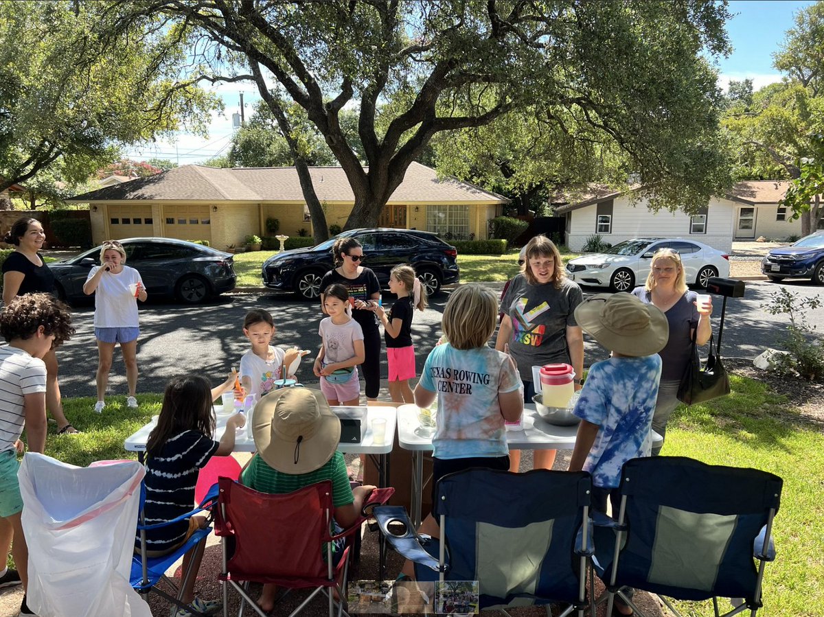 Reilly Elementary-Mandarin & Spanish Dual Language (@reillyelem) on Twitter photo Huge shoutout to our amazing 4th graders—Gabriel, Matias, Mac, & Daniel—who raised $193 for <a href="/ReillyElem/">Reilly Elementary-Mandarin & Spanish Dual Language</a>! Thanks to the support of our neighbors, community members, & grandparents. We’re so proud of their dedication & hard work! 🎉 #GoldenHearts #CommunityLove <a href="/katrinabailey08/">Katrina Bailey, Ed.D.</a> Huge shoutout to our amazing 4th graders—Gabriel, Matias, Mac, & Daniel—who raised $193 for <a href="/ReillyElem/">Reilly Elementary-Mandarin & Spanish Dual Language</a>! Thanks to the support of our neighbors, community members, & grandparents. We’re so proud of their dedication & hard work! 🎉 #GoldenHearts #CommunityLove <a href="/katrinabailey08/">Katrina Bailey, Ed.D.</a>