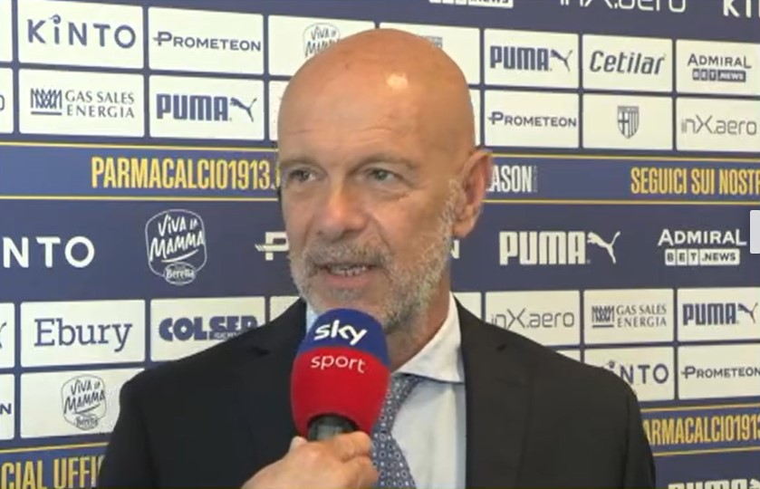 simo_lor's tweet image. Un #Pederzoli molto cauto parla del mercato del @1913parmacalcio a @SkySport: "Potrebbe arrivare qualcuno in mezzo. #Lopy o #Niassé? Nessuno dei due è un giocatore del Parma e neanche così vicino. Siamo vigili. Emergenza in mezzo? Non direi, ci sono #Cyprien e il giovane #Anas".
